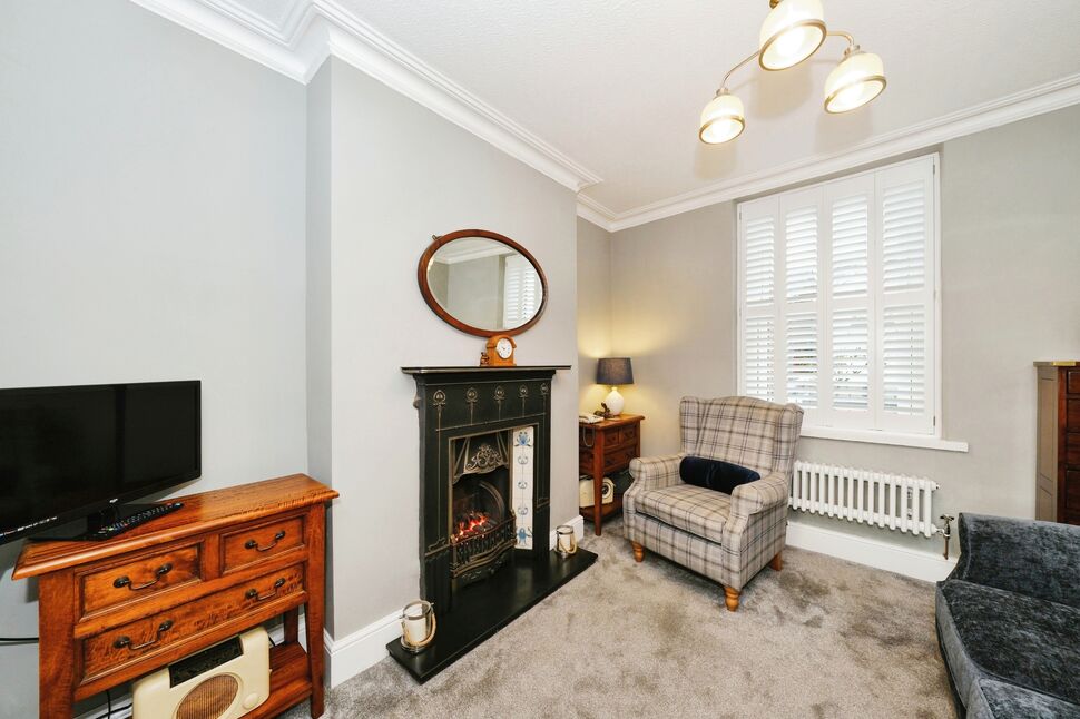 2 bedroom Mid Terrace House for sale, Main Street, Frizington, CA26 £