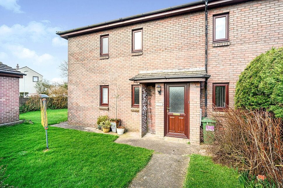 Main image of 3 bedroom End Terrace Flat for sale, Lonsdale Close, Crosby Villa, Maryport, CA15