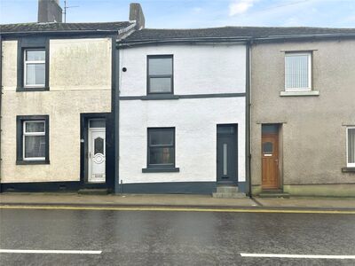 3 bedroom Mid Terrace House to rent