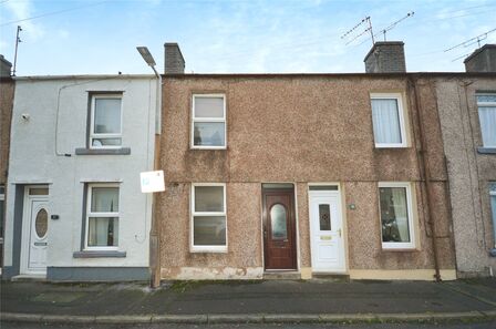Blackburn Street, 2 bedroom Mid Terrace House for sale, £55,000