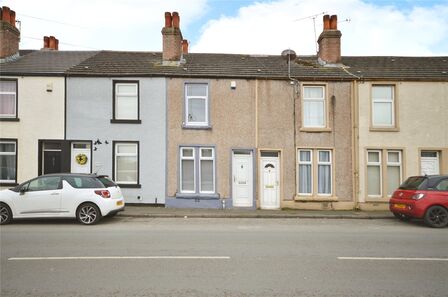2 bedroom Mid Terrace House to rent