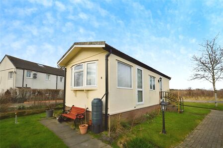 1 bedroom Detached Property for sale