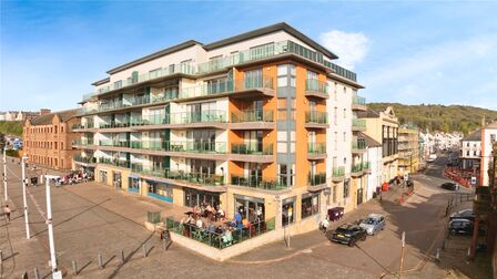 Duke Street, 3 bedroom  Flat for sale, £280,000