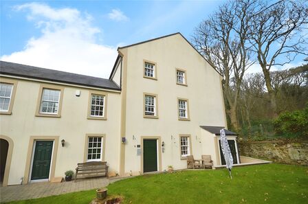 2 bedroom  Flat for sale