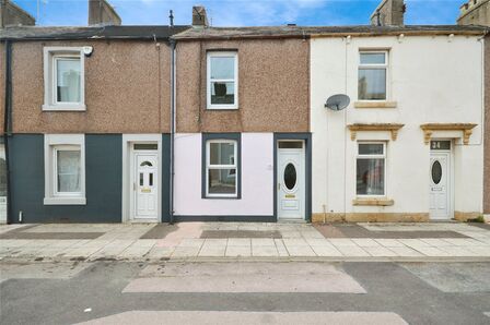 Clay Street, 2 bedroom Mid Terrace House to rent, £595 pcm
