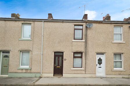 Elizabeth Street, 3 bedroom Mid Terrace House for sale, £75,000