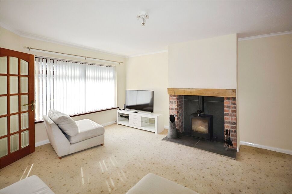 Lounge / Dining Room