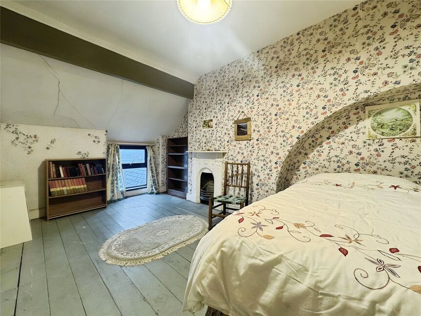 Attic Room 2