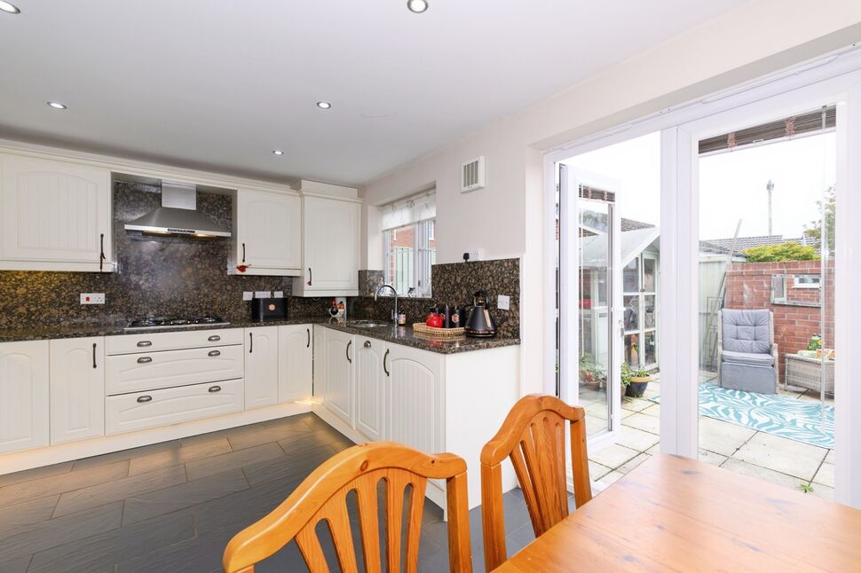 Kitchen / Diner
