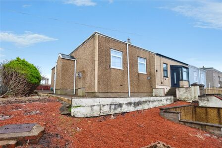 High Road, 2 bedroom End Terrace Bungalow for sale, &pound;135,000