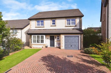 Willow Drive, 4 bedroom Detached House for sale, £325,000
