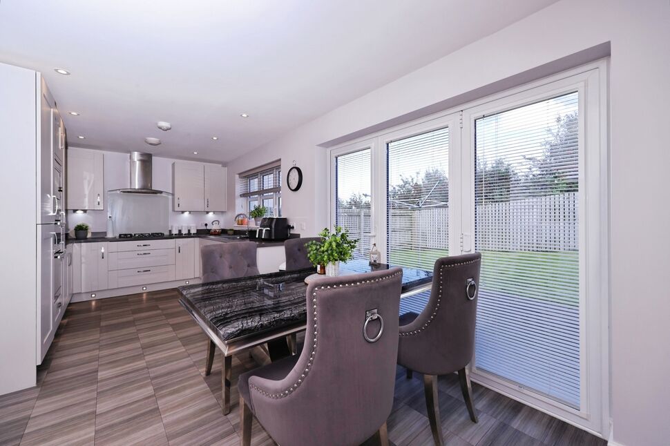 Kitchen / Diner