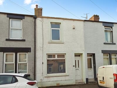 2 bedroom Mid Terrace House for sale