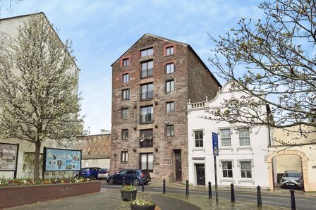 Roper Street, 2 bedroom Flat for sale, &pound;90,000