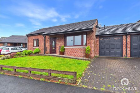 2 bedroom Link Detached Bungalow for sale