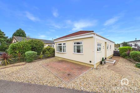 2 bedroom Park Home Property for sale