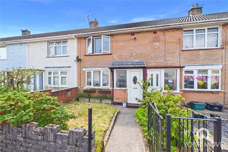 2 bedroom Mid Terrace House for sale