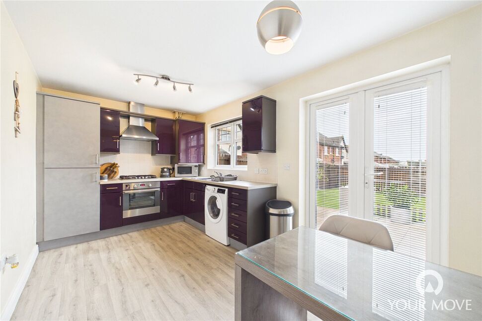 Kitchen / Dining Room
