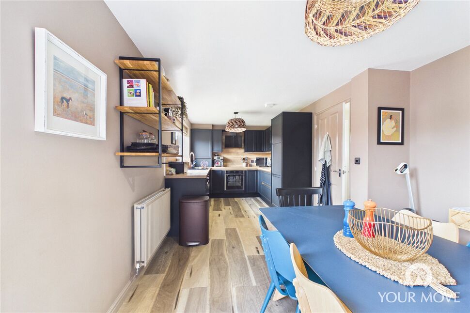 Kitchen / Dining Room