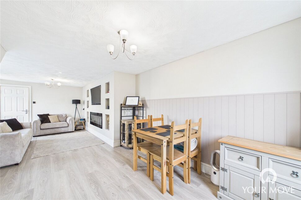 Lounge / Dining Room