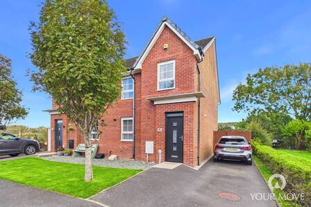4 bedroom Semi Detached House for sale