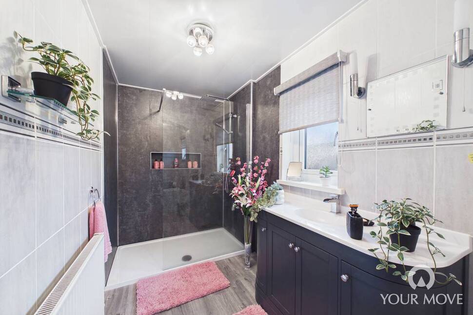 Family Shower Room