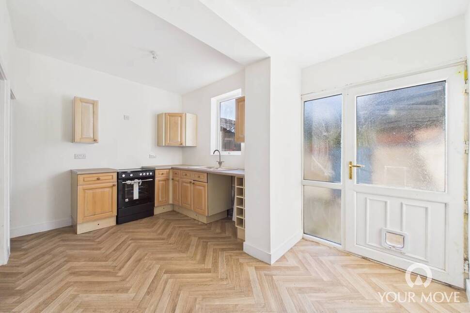 Kitchen / Dining Room