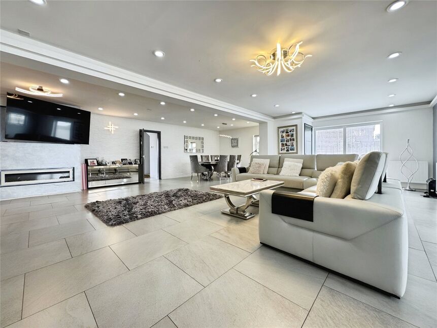 Open Plan Living / Dining Room