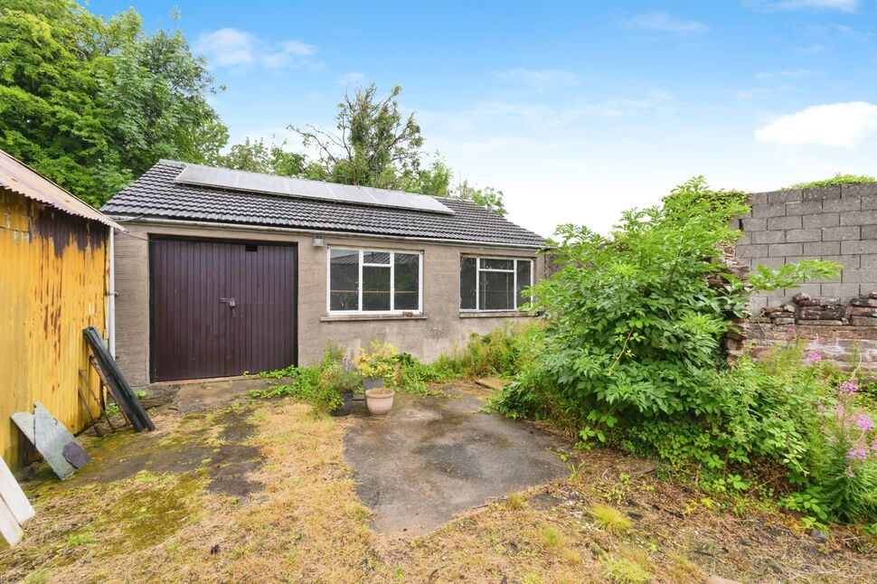 Workshop / Out building