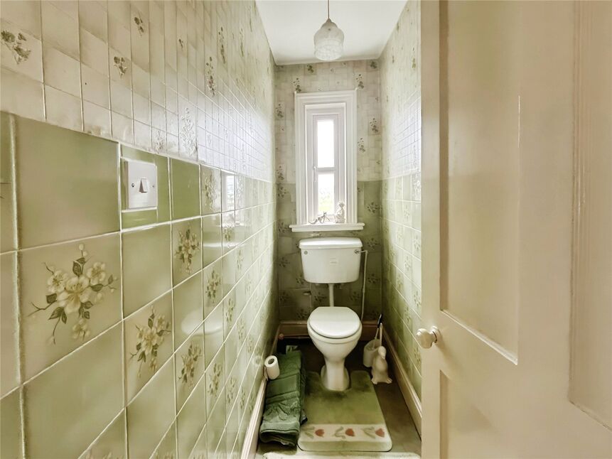 WC Cloakroom