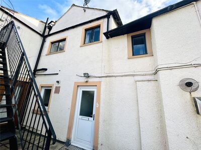 2 bedroom  Flat to rent