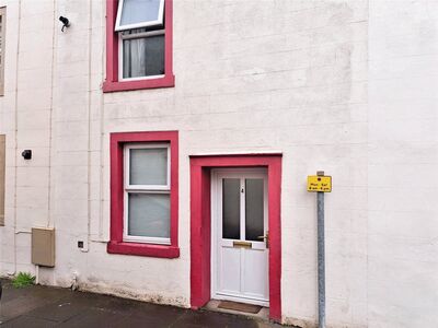 George Street, 2 bedroom  House to rent, £400 pcm