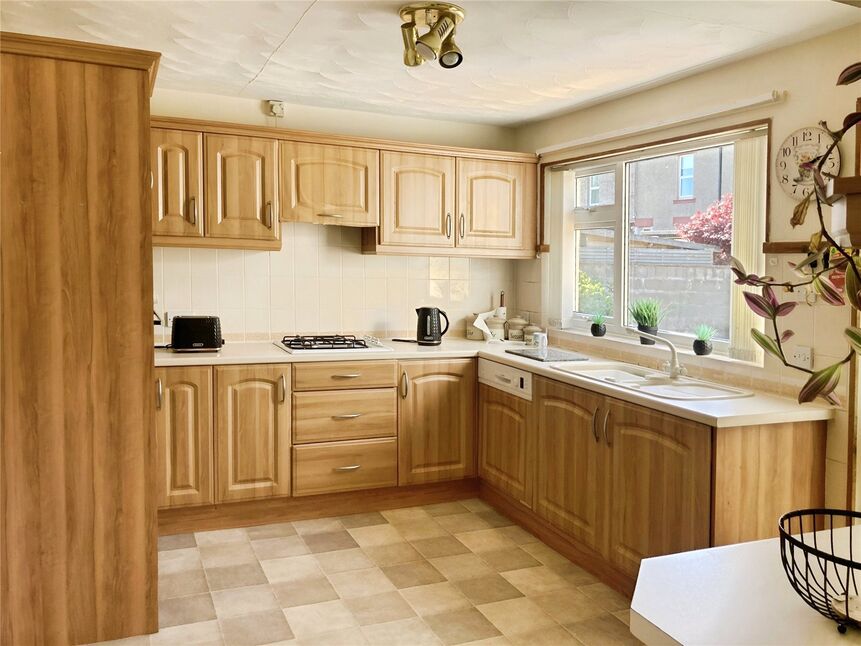Kitchen / Breakfast Room
