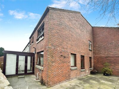 2 bedroom Mid Terrace House for sale
