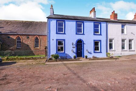 4 bedroom Mid Terrace House for sale