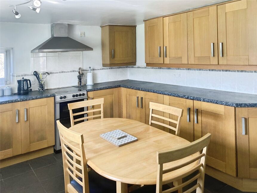 Kitchen / Breakfast Room