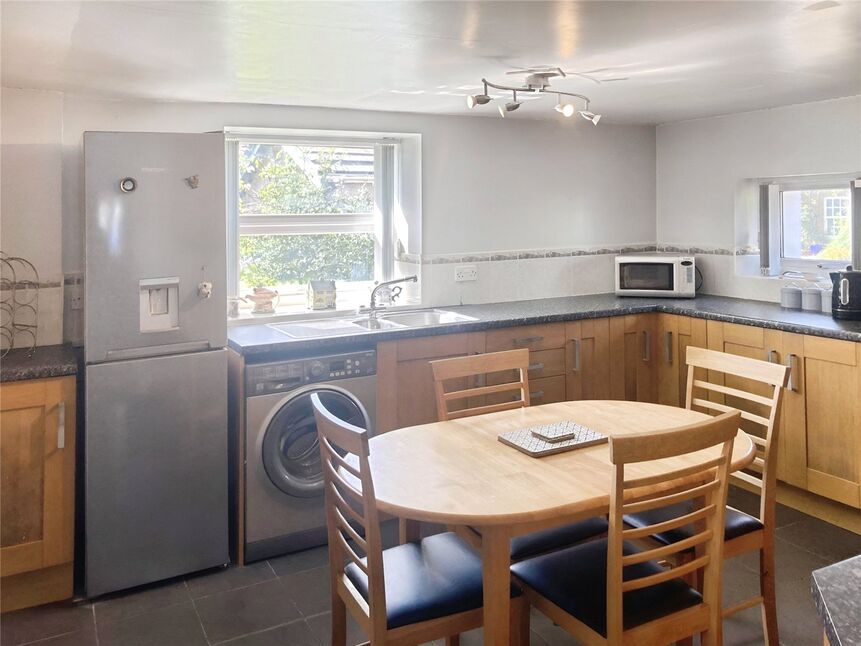 Kitchen / Breakfast Room