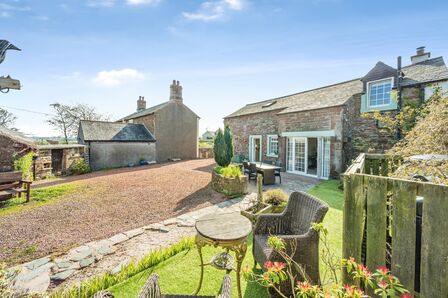 3 bedroom Link Detached House for sale