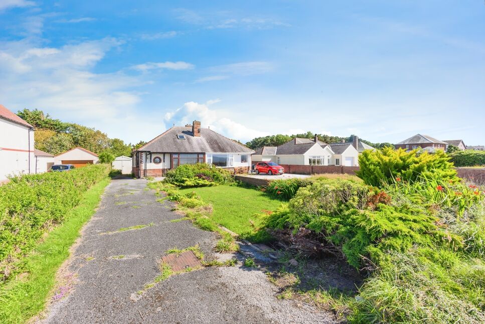 Main image of 2 bedroom Semi Detached Bungalow for sale, Skinburness Road, Silloth, Cumbria, CA7