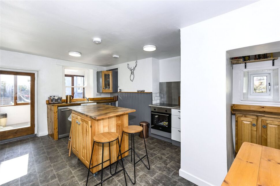 Kitchen / Breakfast Room