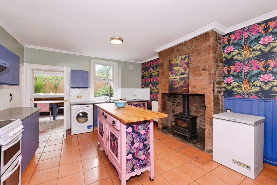 Kitchen / Breakfast Room