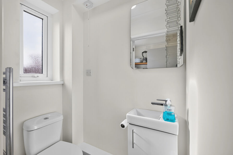 WC Cloakroom