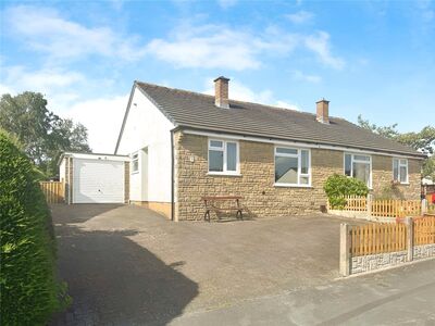 2 bedroom Semi Detached Bungalow for sale