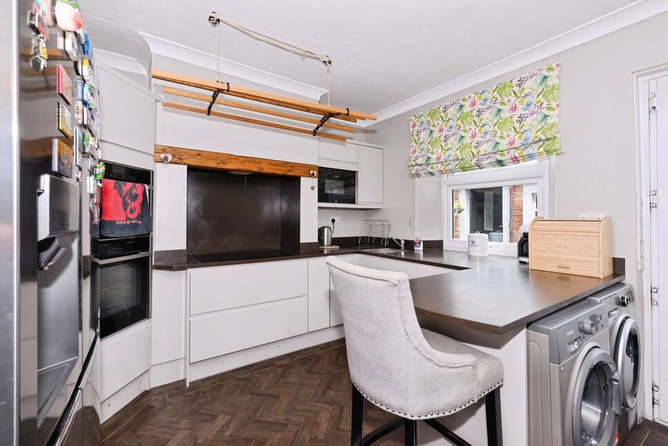 Kitchen / Breakfast Room