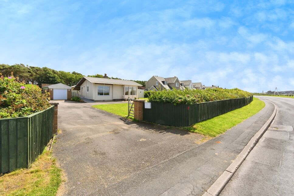 Main image of 3 bedroom Detached Bungalow for sale, Skinburness Road, Silloth, Cumbria, CA7