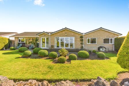 4 bedroom Detached Bungalow for sale
