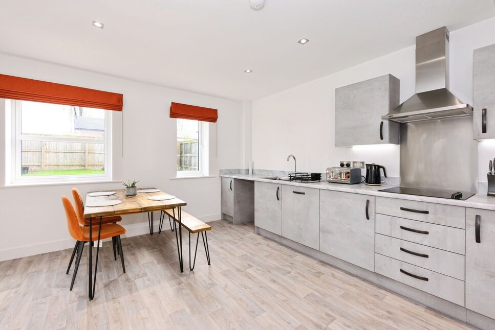 Kitchen / Dining Room