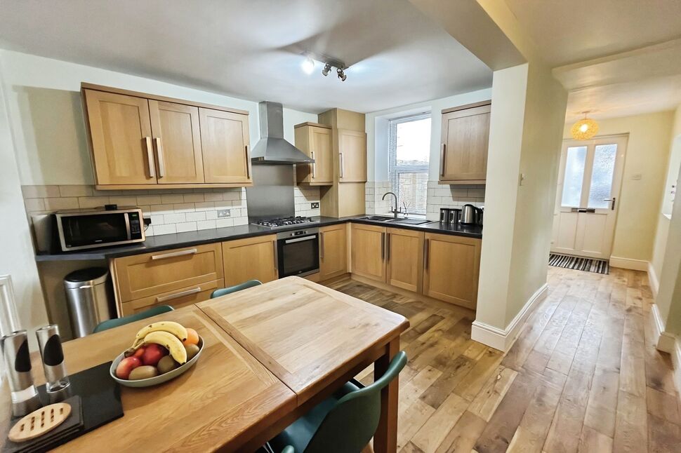 Kitchen / Dining Room