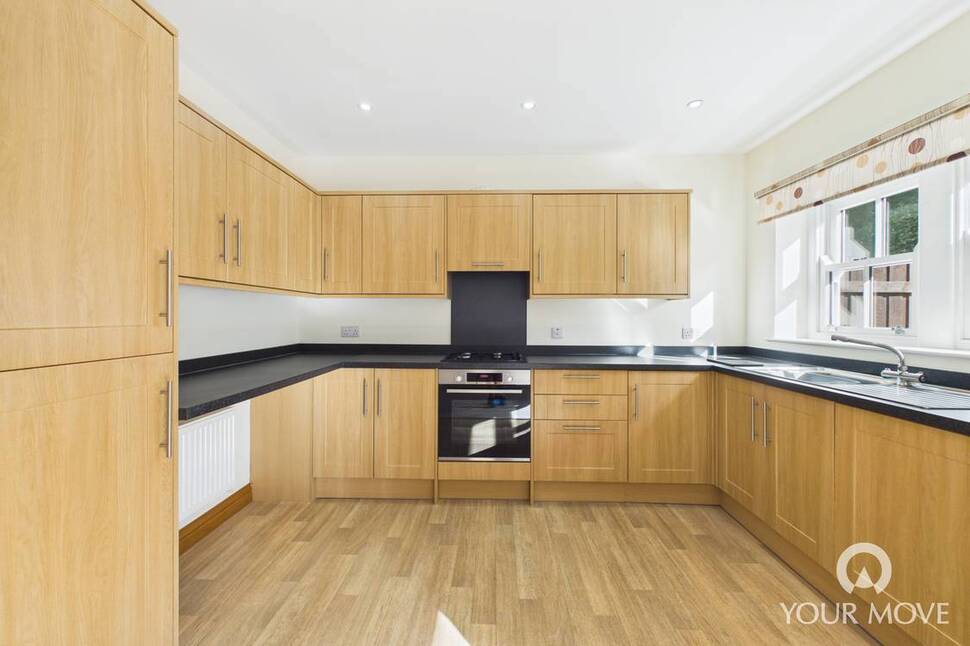 Kitchen / Breakfast Room