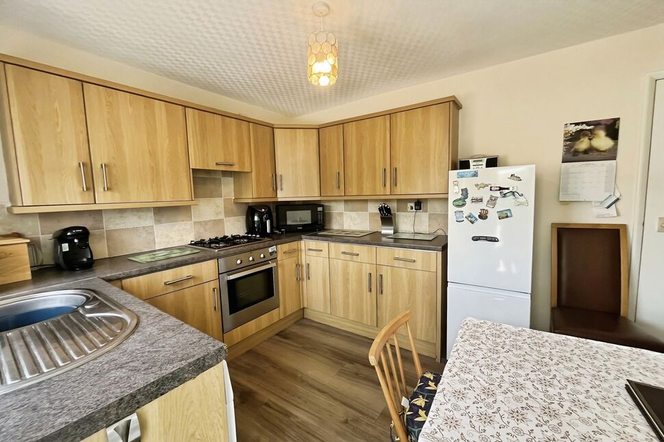 Kitchen / Breakfast Room